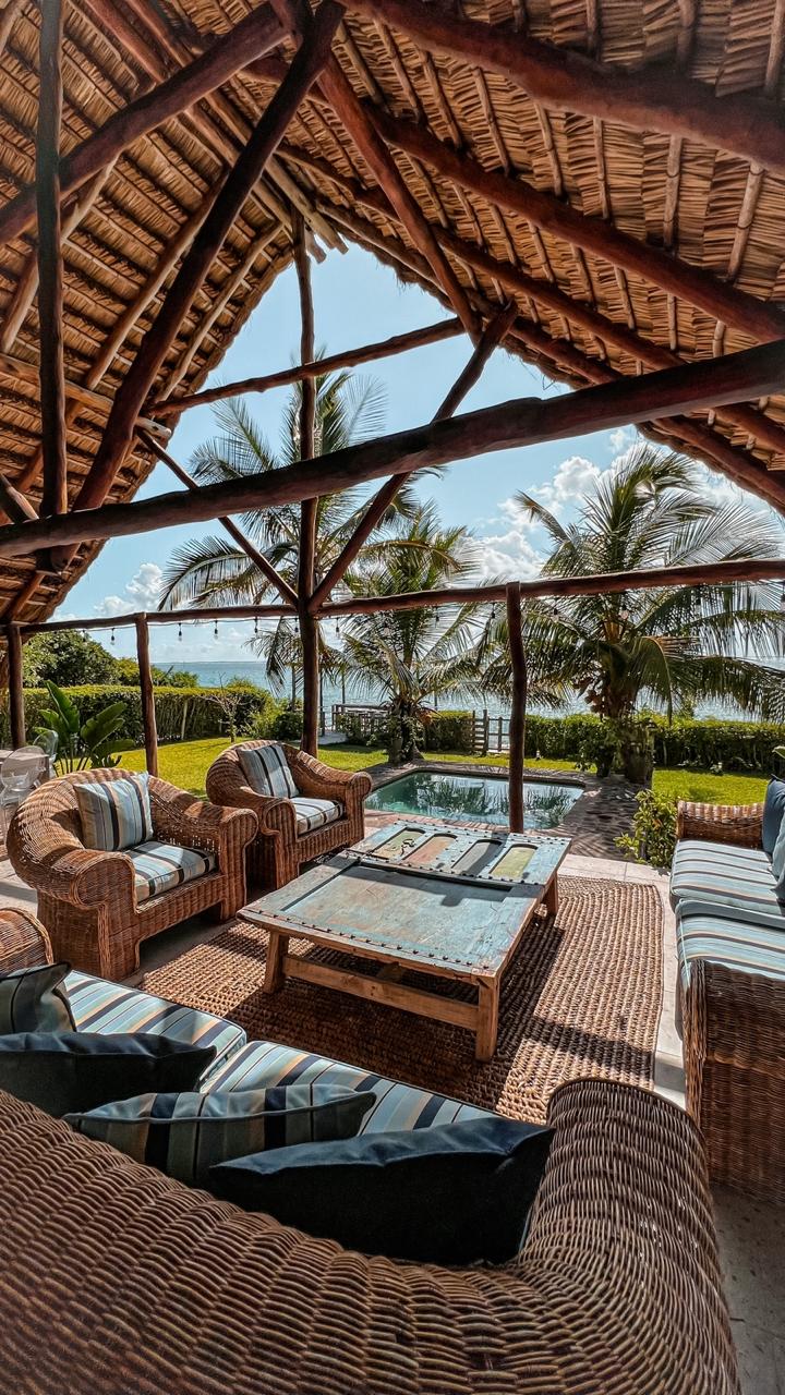 Dhow Haus villa interior